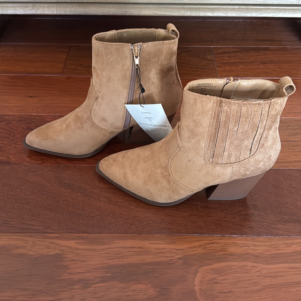 The Drop from Amazon Booties - Picture 3 of 4